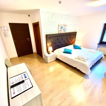 Lorenzini Hotel