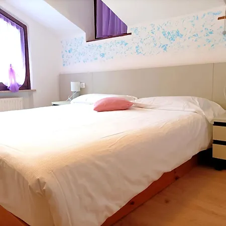 Lorenzini Hotel 2*