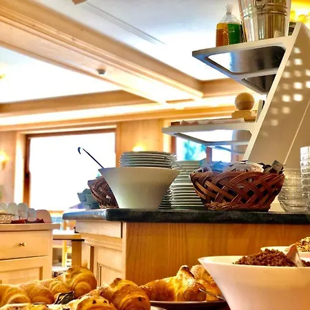 Hotel Lorenzini Selva di Cadore