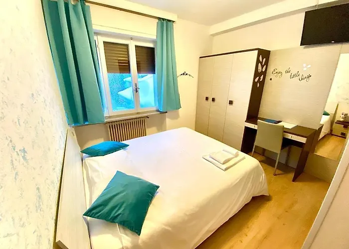 Lorenzini 2* 셀바디카도르