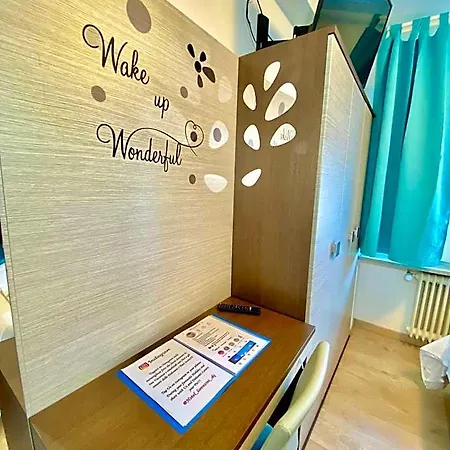 Lorenzini Hotell