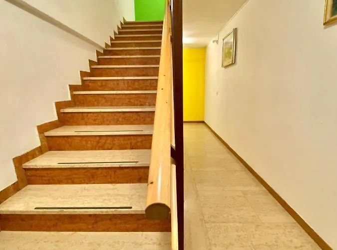 Lorenzini Szálloda 2*